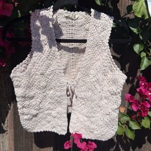 Lucky Brand Crochet Vest in light pink XSMALL